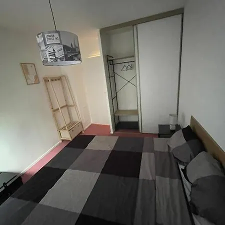 Cern Geneve Terrasse Station De Apartment Saint-Genis-Pouilly